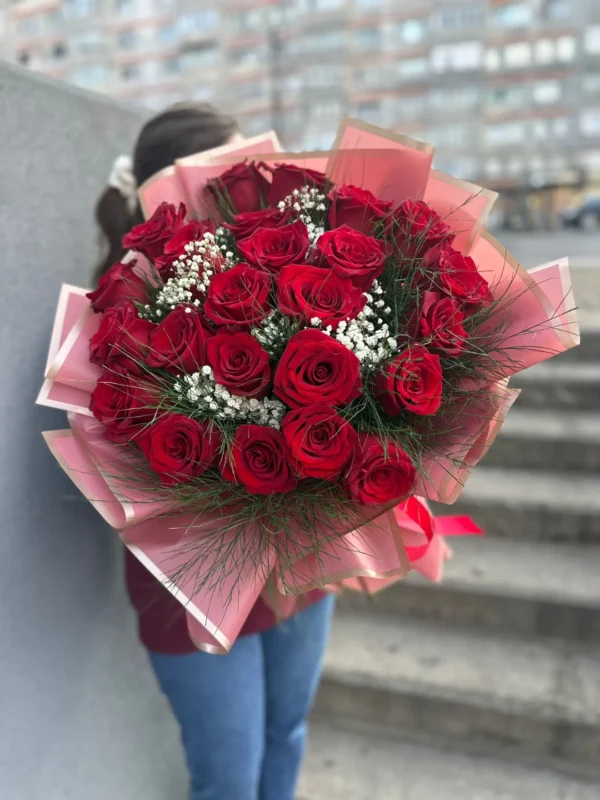 Buchet 25 trandafiri roșii