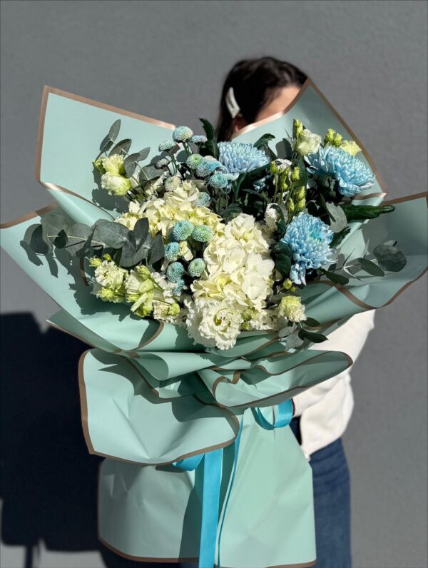 Ocean blue
